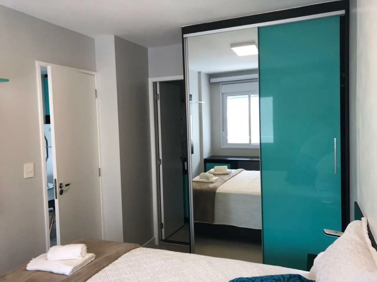 Apto Novo - Um Bloco Do Metro Republica Apartamento São Paulo Brasil