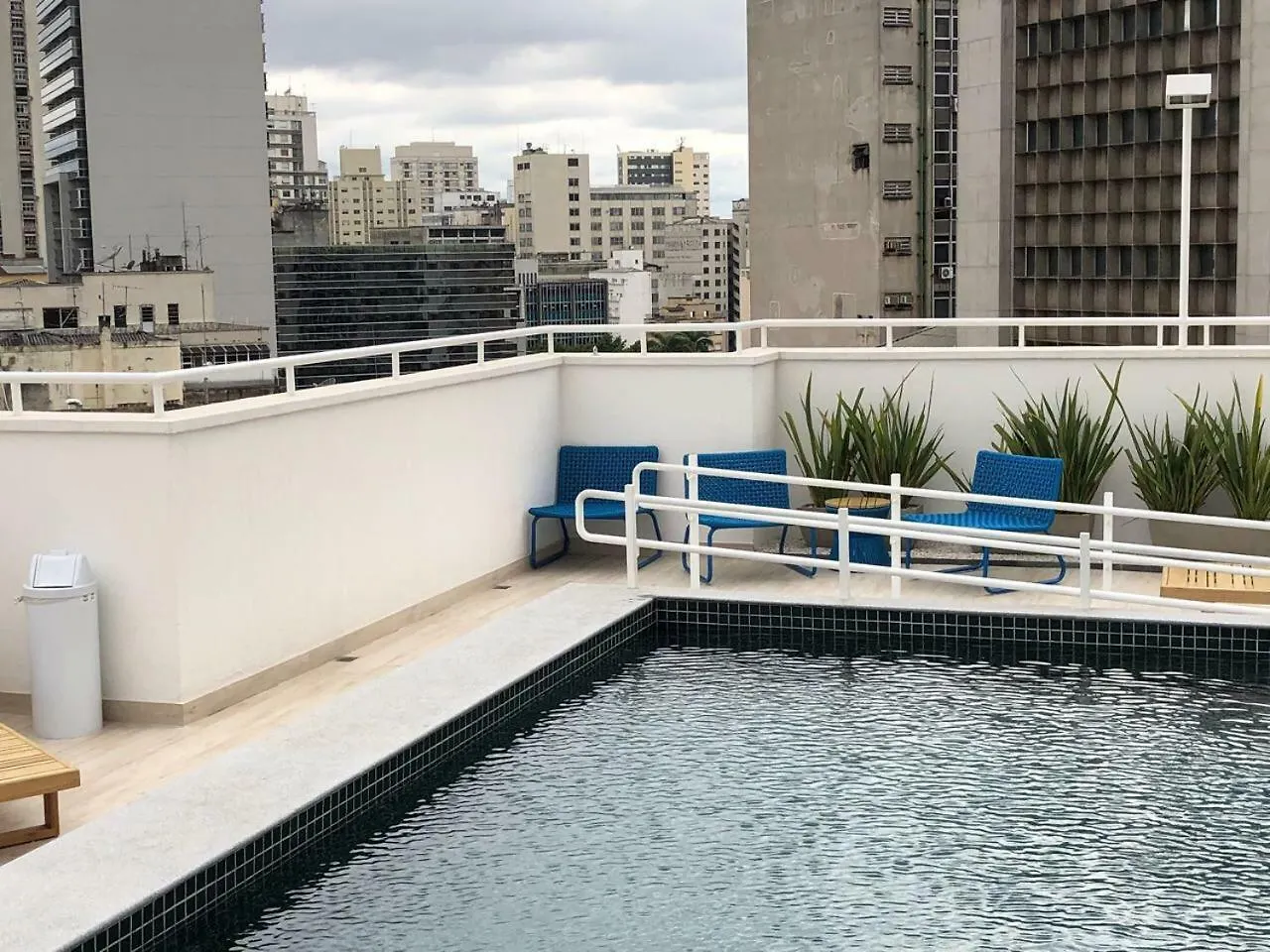 Apto Novo - Um Bloco Do Metro Republica Apartment Sao Paulo